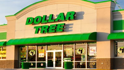 Dollar Tree, photographed by a Google contributor