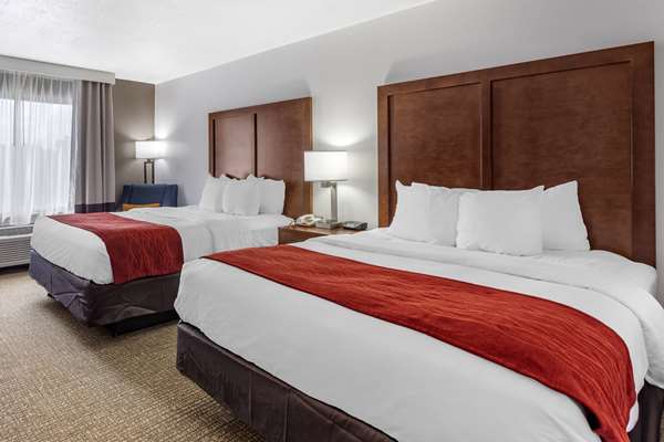 Comfort Inn Brownsville I-40, photographed by a Google contributor