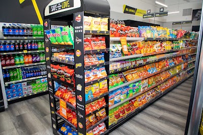 Dollar General, photographed by a Google contributor