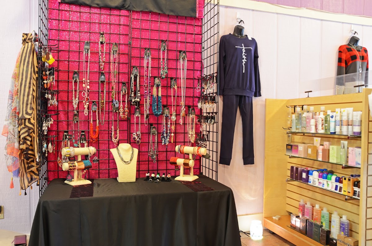 Lydia’s Custom Sewing Alterations & More, photographed by a Google contributor