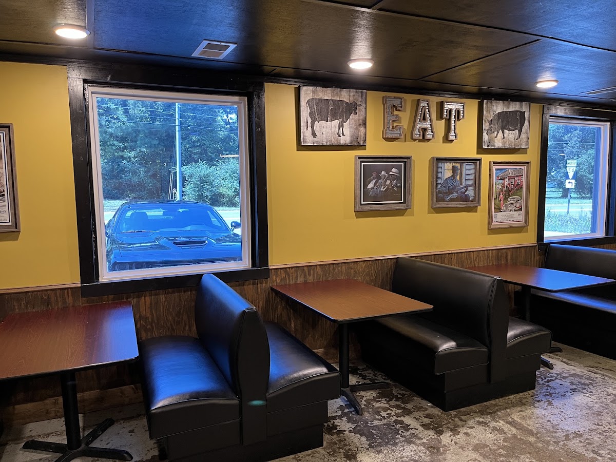 The Burger Basket, photographed by a Google contributor
